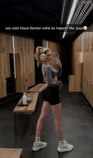 Lea Peach OnlyFans Leaked Free Thumbnail Picture - #o12N8QEzpp