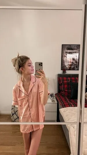 Lea Peach OnlyFans Leaked Free Thumbnail Picture - #q3whW2H9yD