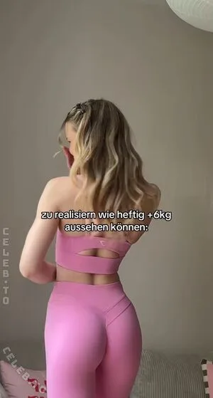 Lea Peach OnlyFans Leaked Free Thumbnail Picture - #xHaXogR41N