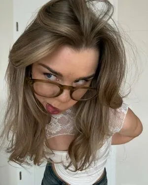 Lea Pietsch OnlyFans Leaked Free Thumbnail Picture - #UDQeiyiDke