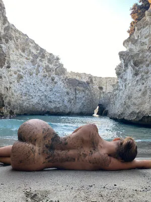 Lea Renez OnlyFans Leaked Free Thumbnail Picture - #v59nh0zZJ8