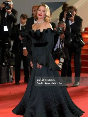 Lea Seydoux OnlyFans Leaked Free Thumbnail Picture - #qOS6ES38g1
