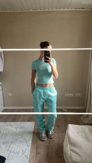 Lea Viktoria OnlyFans Leaked Free Thumbnail Picture - #6nkzKg2dxG