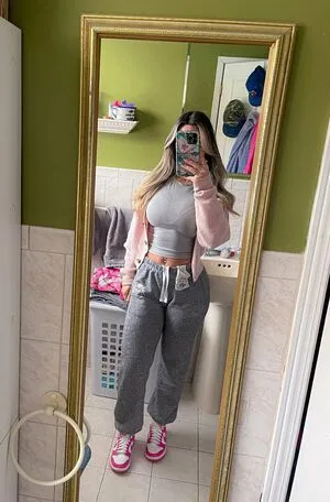 Leafsnlifts OnlyFans Leaked Free Thumbnail Picture - #PnfuD4FO8Q