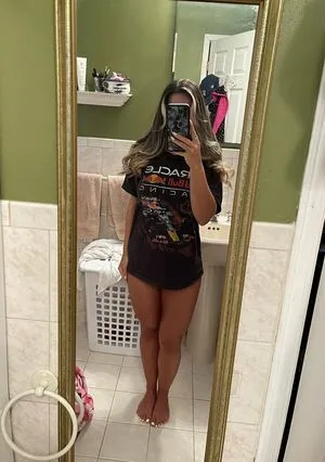 Leafsnlifts OnlyFans Leaked Free Thumbnail Picture - #TfTtNTkRom