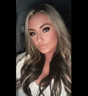 Leah Austin OnlyFans Leaked Free Thumbnail Picture - #MiHT421MZS
