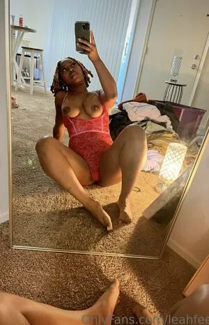 Leah Feeds OnlyFans Leaked Free Thumbnail Picture - #ji6jdrxqH3