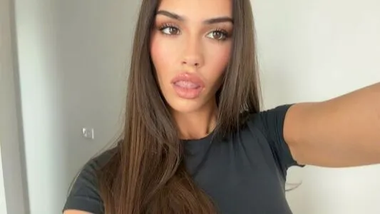 Leah Halton OnlyFans Leaked Free Thumbnail Picture - #1Erlasv69x