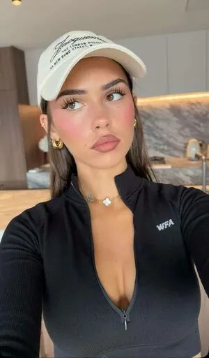Leah Halton OnlyFans Leaked Free Thumbnail Picture - #1J44l1Wg56