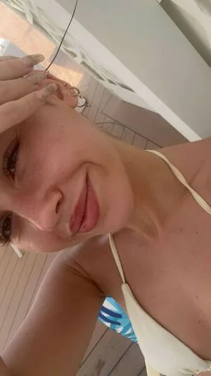 Leah Halton OnlyFans Leaked Free Thumbnail Picture - #4cnjz0EAgs