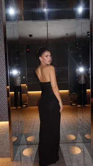 Leah Halton OnlyFans Leaked Free Thumbnail Picture - #6Q2E3v5WTR