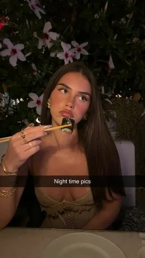 Leah Halton OnlyFans Leaked Free Thumbnail Picture - #R38RejDJB0