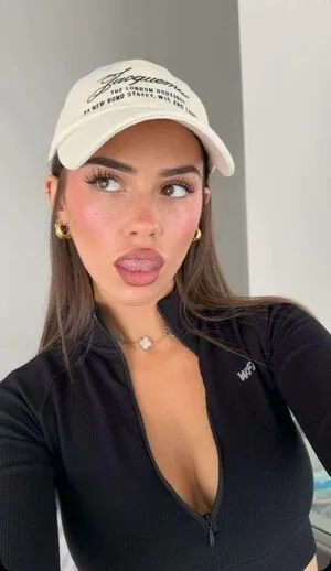 Leah Halton OnlyFans Leaked Free Thumbnail Picture - #Wiv5V1japf