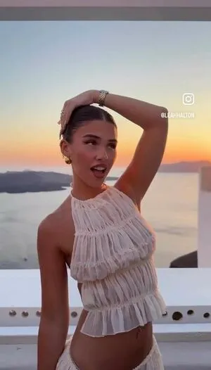 Leah Halton OnlyFans Leaked Free Thumbnail Picture - #YYZX9t4nK2