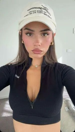 Leah Halton OnlyFans Leaked Free Thumbnail Picture - #aHAAFXbJQu