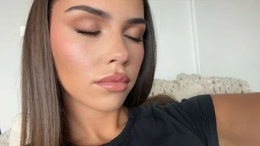 Leah Halton OnlyFans Leaked Free Thumbnail Picture - #aZuWvNEz38