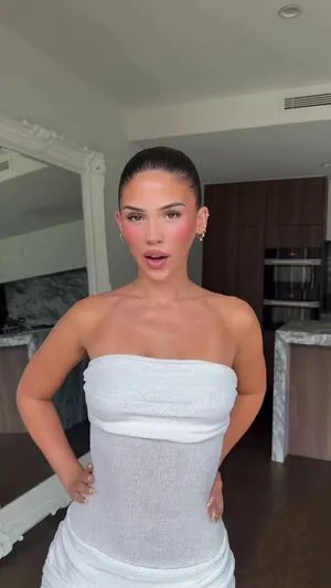 Leah Halton OnlyFans Leaked Free Thumbnail Picture - #awnOPryxo6