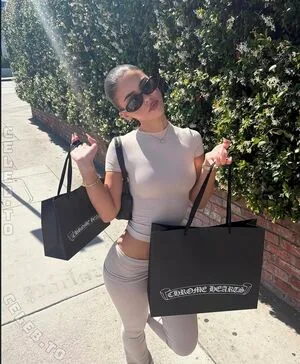 Leah Halton OnlyFans Leaked Free Thumbnail Picture - #bdFNFS7eeh
