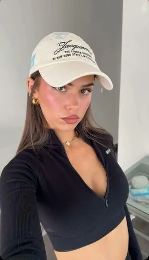Leah Halton OnlyFans Leaked Free Thumbnail Picture - #i77jnTksNQ
