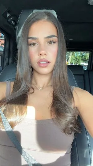 Leah Halton OnlyFans Leaked Free Thumbnail Picture - #jkzndUpsSF