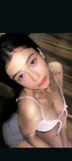 Leah Halton OnlyFans Leaked Free Thumbnail Picture - #s2fLF423W0