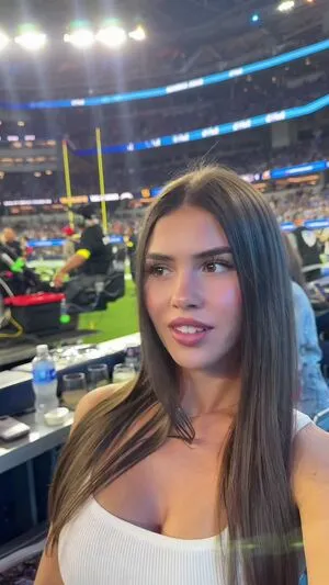 Leah Halton OnlyFans Leaked Free Thumbnail Picture - #ts1uyEUcET