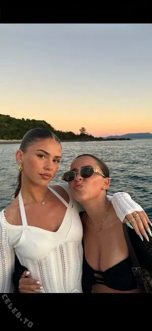 Leah Halton OnlyFans Leaked Free Thumbnail Picture - #xNnbrzTPOE