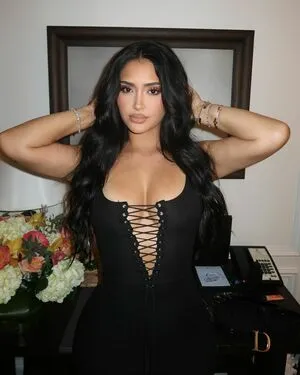 Leah Kateb OnlyFans Leaked Free Thumbnail Picture - #UxHcus9DdD