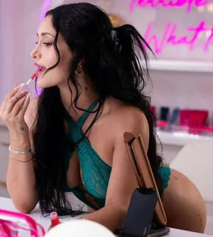 Leah Kateb OnlyFans Leaked Free Thumbnail Picture - #XZmuNLH1WP