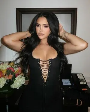 Leah Kateb OnlyFans Leaked Free Thumbnail Picture - #YTLMKeQq12