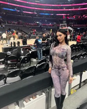 Leah Kateb OnlyFans Leaked Free Thumbnail Picture - #wir5W2P4Ey
