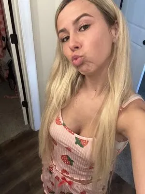 Leah Remini OnlyFans Leaked Free Thumbnail Picture - #Ss83Tgomff