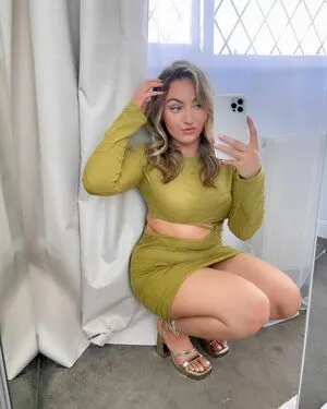 Leah Reuben OnlyFans Leaked Free Thumbnail Picture - #OSmC8uxhPv