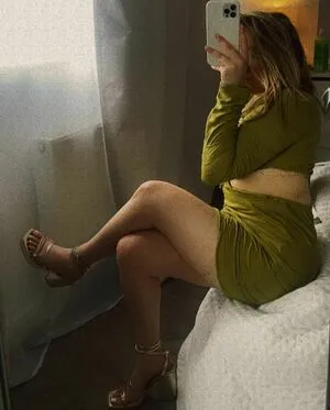 Leah Reuben OnlyFans Leaked Free Thumbnail Picture - #nyEVbObZkT