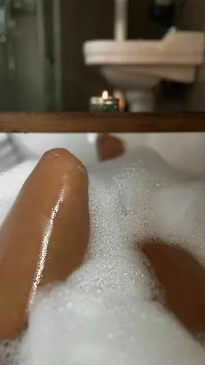 Leah Shutkever OnlyFans Leaked Free Thumbnail Picture - #exbTLEmHO1