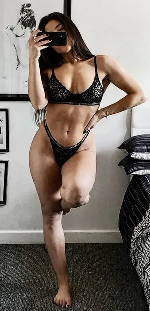Leah Shutkever OnlyFans Leaked Free Thumbnail Picture - #k5MquAzgUg