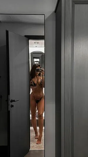 Leah Shutkever OnlyFans Leaked Free Thumbnail Picture - #t9JbsOSdUF