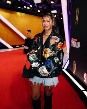 Leahhalton OnlyFans Leaked Free Thumbnail Picture - #003jVx039P