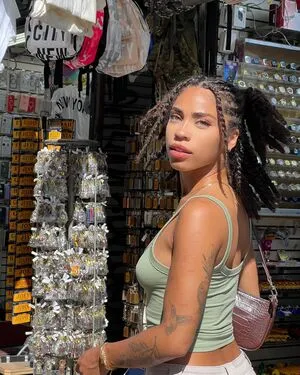 Leahhalton OnlyFans Leaked Free Thumbnail Picture - #1MJMctPJtm