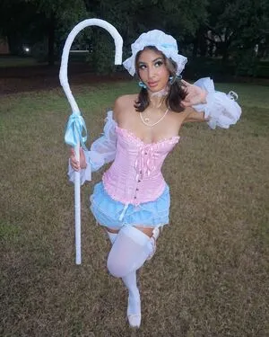 Leahhalton OnlyFans Leaked Free Thumbnail Picture - #aGf2CoEM27