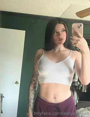 Leahjamesxo OnlyFans Leaked Free Thumbnail Picture - #6xmxOu8xrz