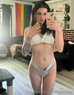 Leahjamesxo OnlyFans Leaked Free Thumbnail Picture - #bRQWuG3jJB
