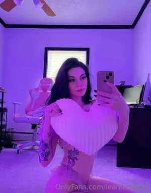 Leahjamesxo OnlyFans Leaked Free Thumbnail Picture - #yIxHK0UG04
