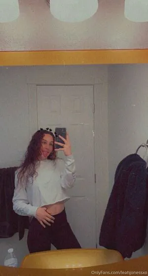 Leahjonessxo OnlyFans Leaked Free Thumbnail Picture - #18Xnfv3iyI