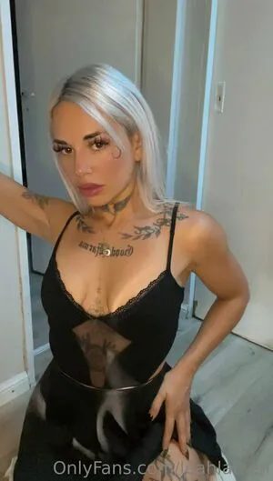 Leahlarsen OnlyFans Leaked Free Thumbnail Picture - #mpG9b6jaGB