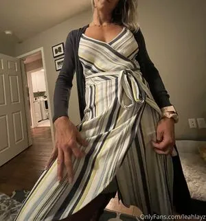 Leahlayz OnlyFans Leaked Free Thumbnail Picture - #bHIbb2tJ5i