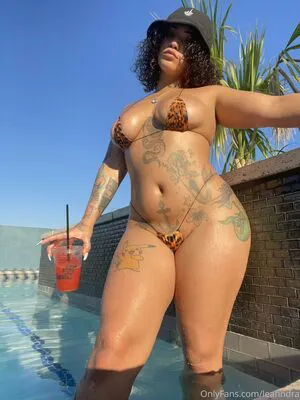 Leahndra OnlyFans Leaked Free Thumbnail Picture - #4Lqp8VTVhV
