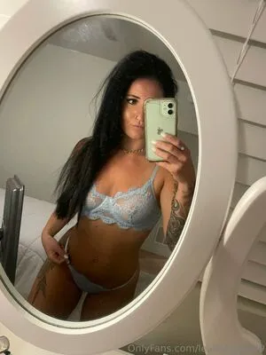Leahtaaylor99 OnlyFans Leaked Free Thumbnail Picture - #w7cumKyKks