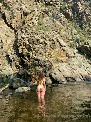 Leahxwestfree OnlyFans Leaked Free Thumbnail Picture - #BKTCAuAa4S