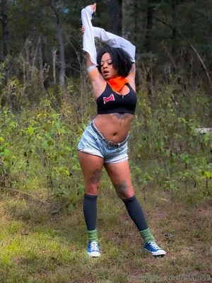 Leairis3 OnlyFans Leaked Free Thumbnail Picture - #JPIY7K0x0Z